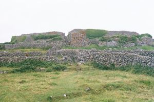 Dún Chonchúir (Conor's Fort) Inishmaan Photo: Eckhard Pecher Wikimedia Commons