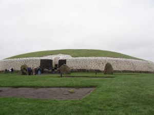 Brú na Bóinne, Newgrange Photo: Barbara y Eugenio