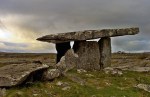 Poulnabrone dolmen, the Burren, County Clare Photo: Steve Ford Elliott Wikimedia Commons
