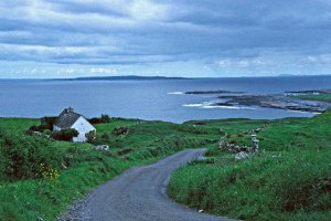 Road to Doolin Photo: Christine Matthews Wikimedia Commons