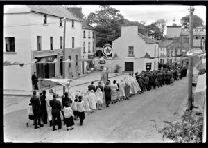 Corpus Christi Procession Kinvara c 1950 Photo: Cresswell archives