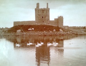 Dunguaire Castle Kinvara 