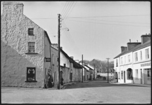 Main Street, Kinvara c.1950 Photo: Cresswell archives